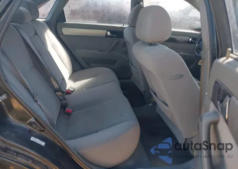 2008 Suzuki Forenza Convenience/Popular из США, поврежденный, VIN KL5JD56Z78K755275